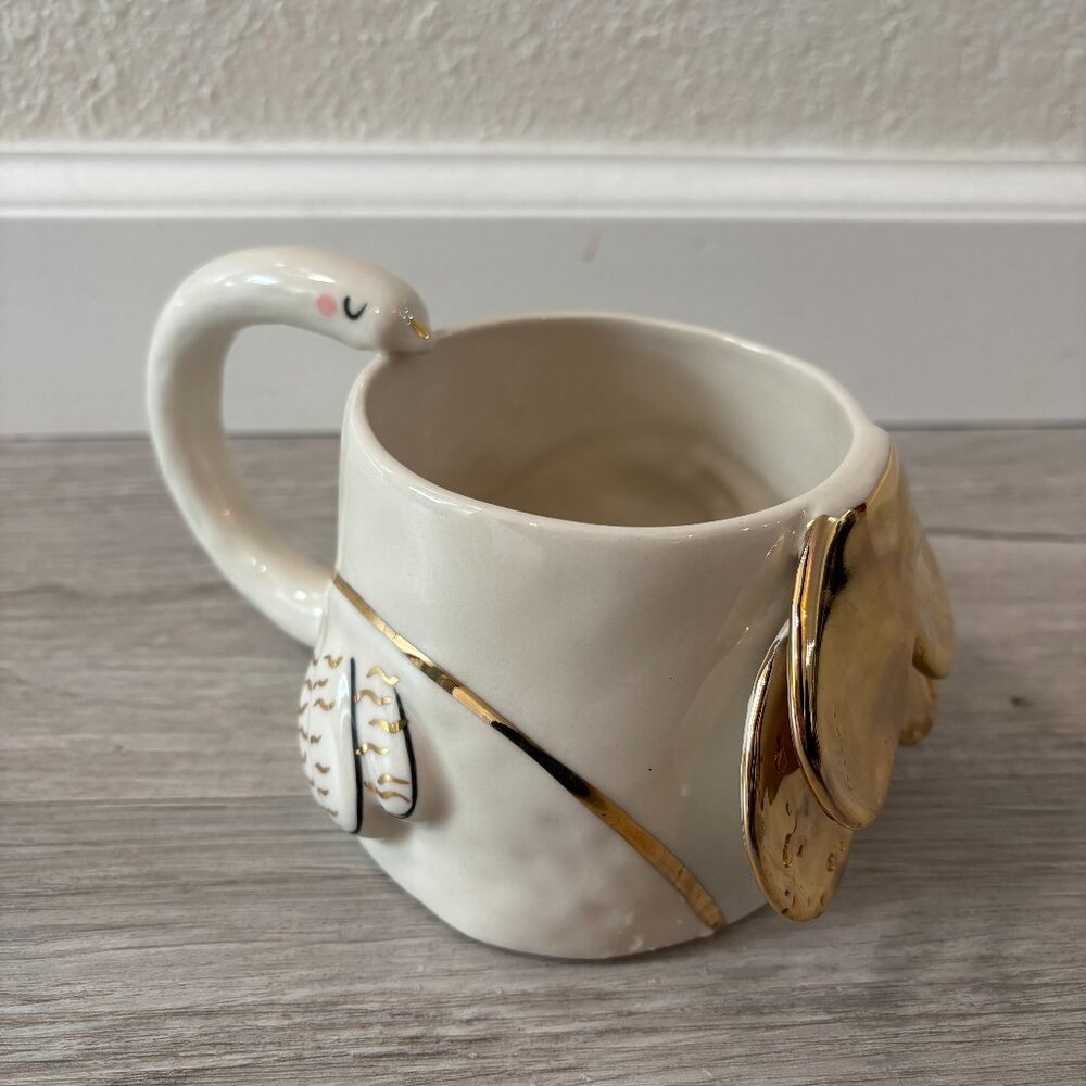 Anthropologie Gail CC Swan Mug